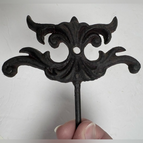 Vintage Victorian Style Cast Iron  Black Wall Hook - Picture 4 of 9